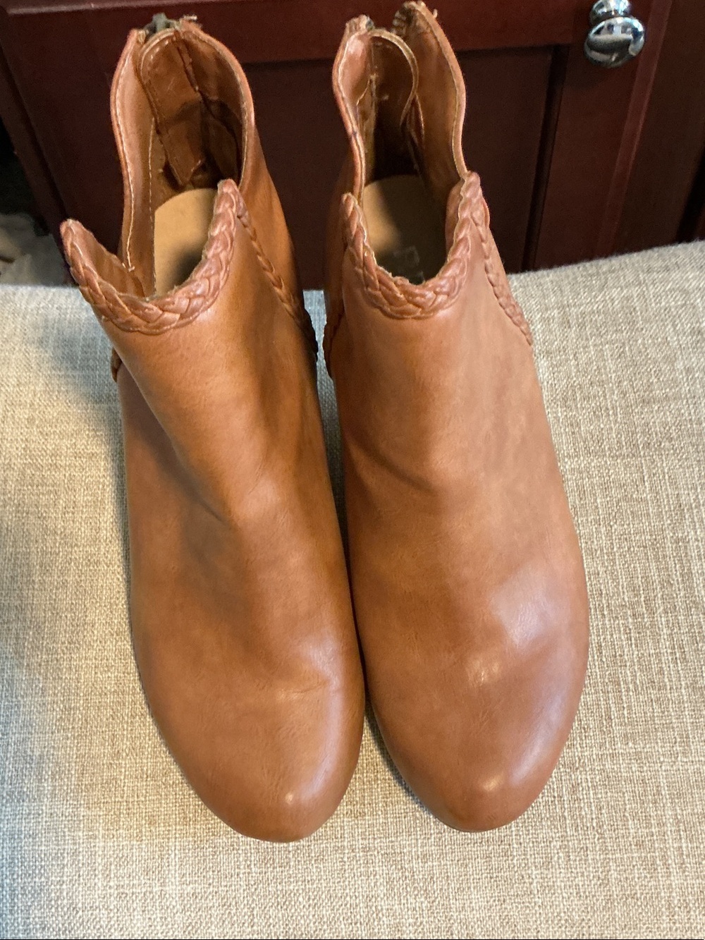 Report Women's Tan Braided-Trim Leather Ankle Booties